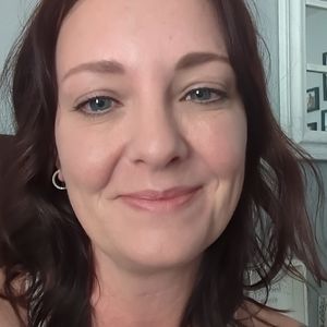 Meet your Posher, Maegan